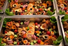 Parastase si pomeni Orsova Parastase Pomeni Catering Orsova - Catering TropicalCatering Tropical
