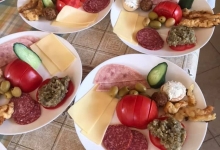 Fotografia 8 — Parastase Pomeni Catering Rosiorii de Vede Casa Funerara ERVIN